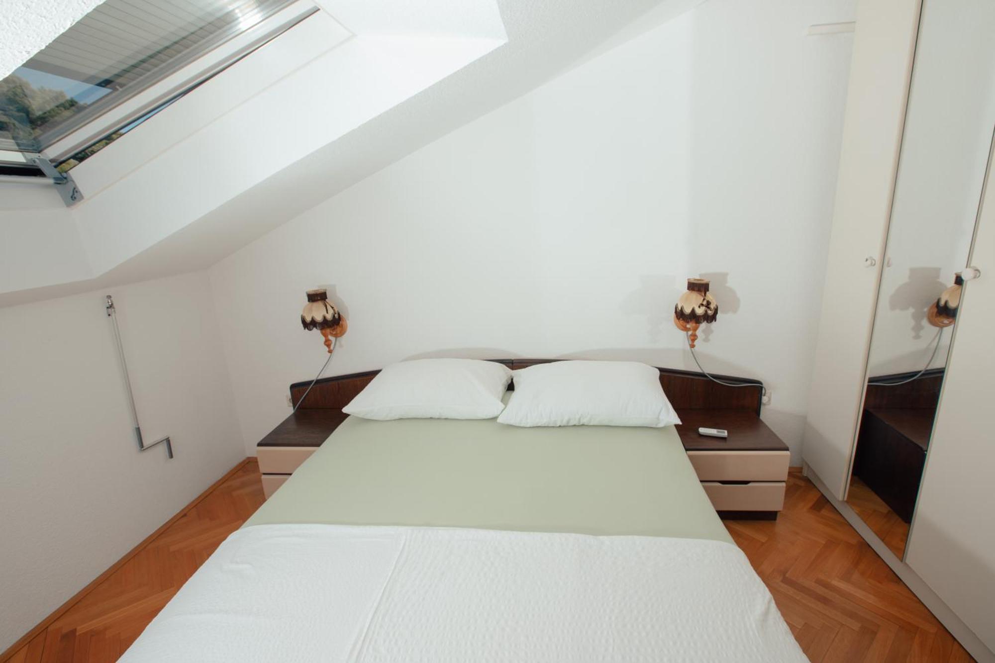 Apartmani Miljak Omis Omiš Exterior foto