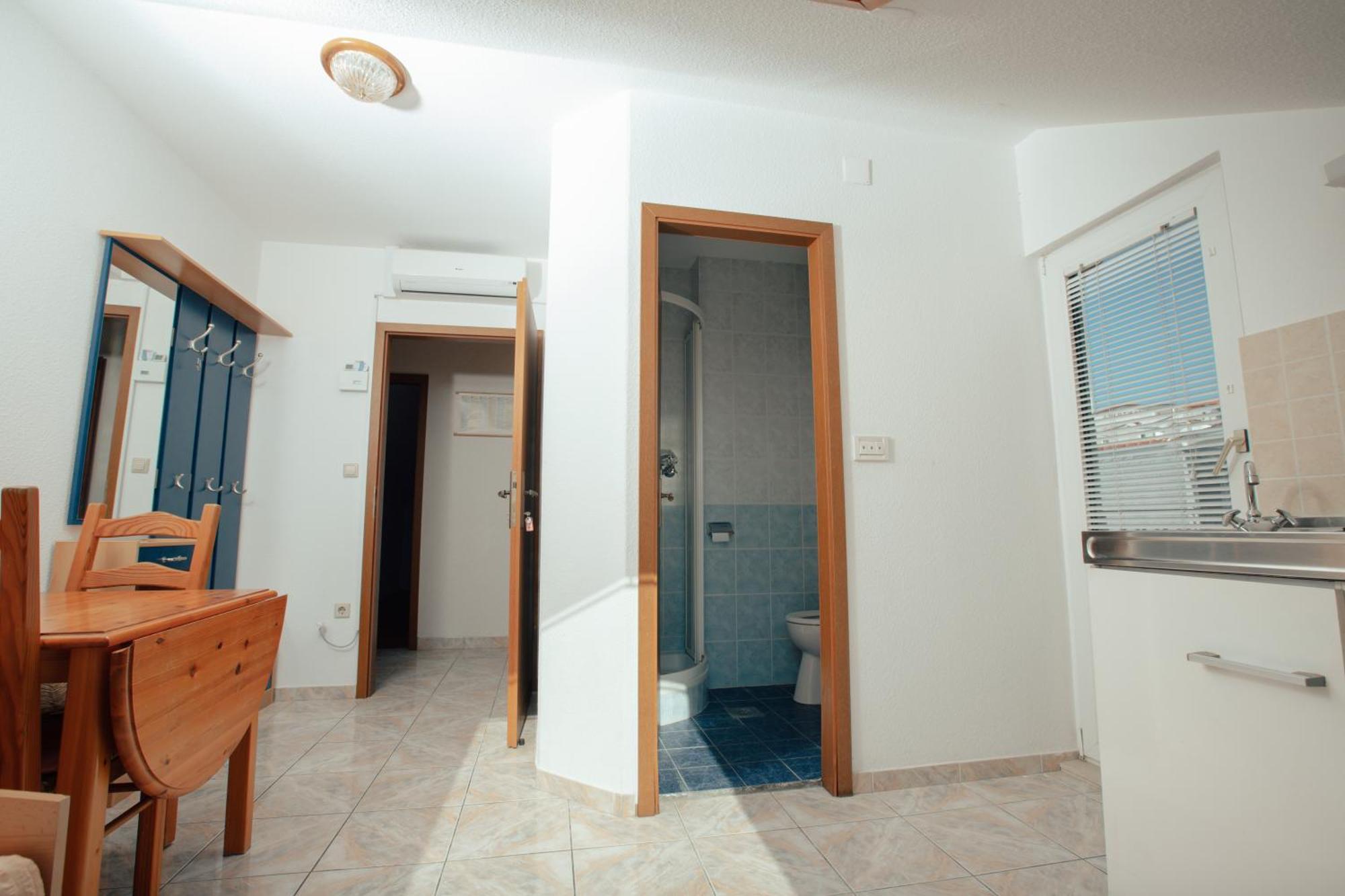 Apartmani Miljak Omis Omiš Exterior foto