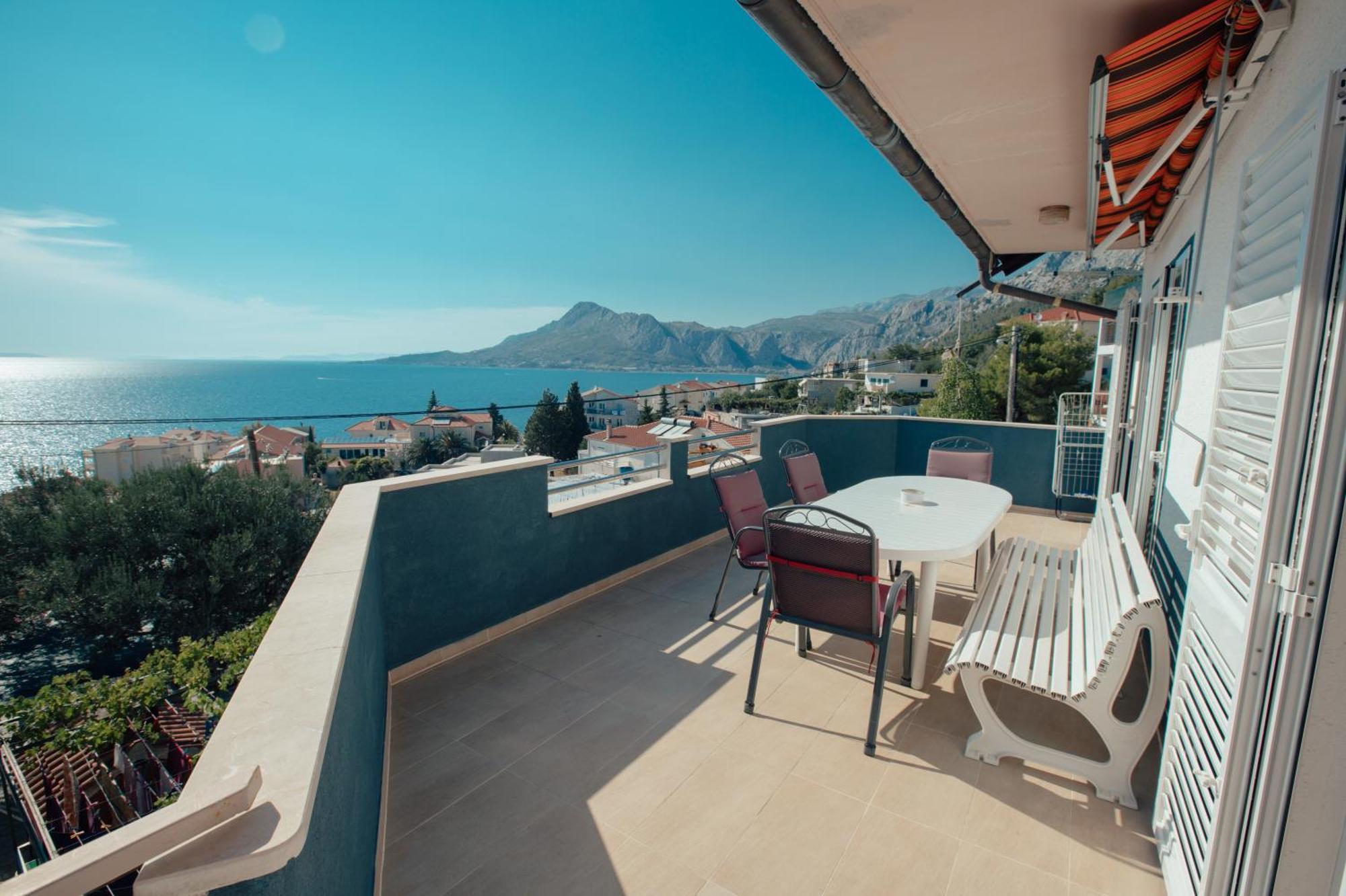 Apartmani Miljak Omis Omiš Exterior foto