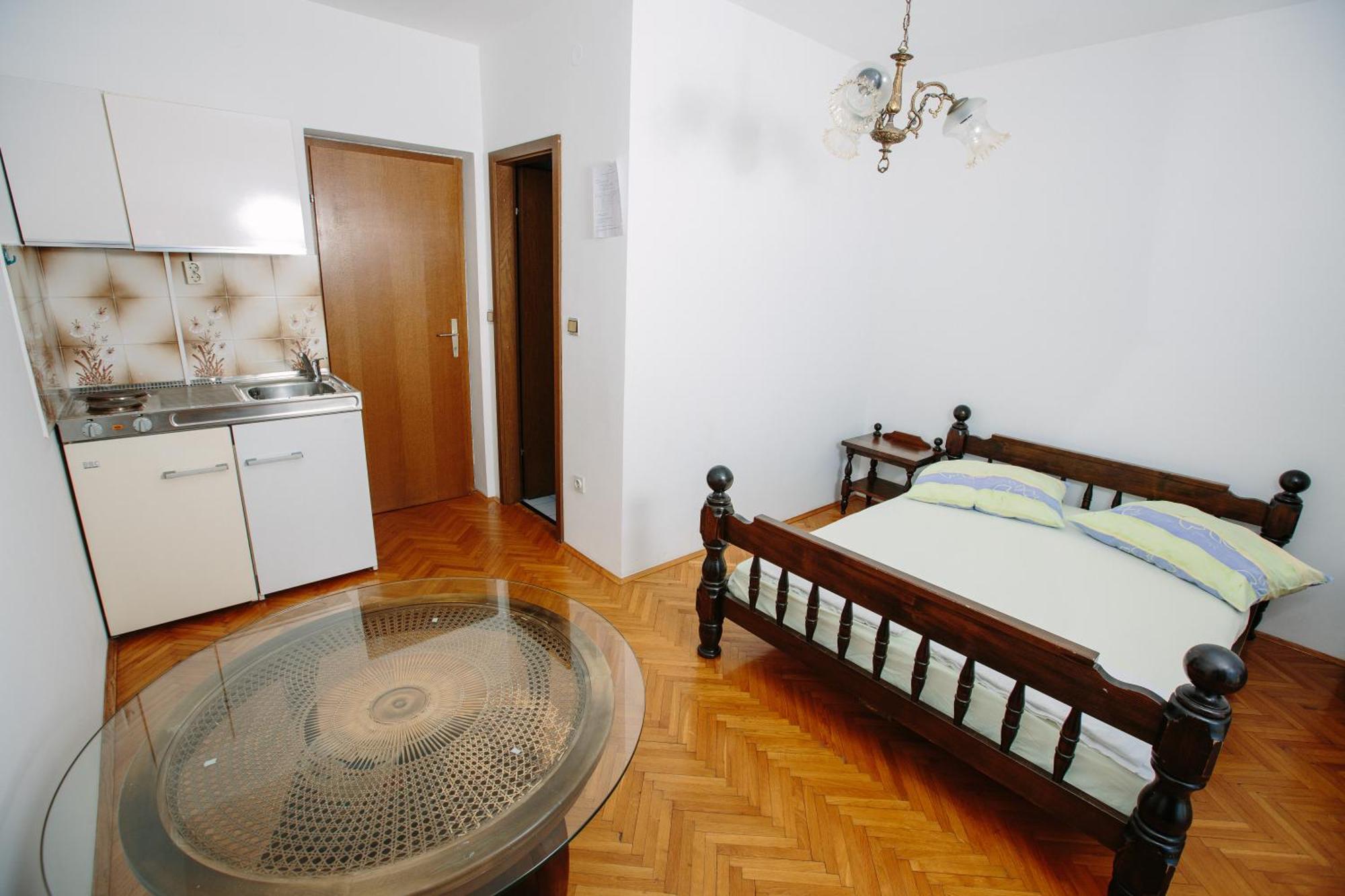 Apartmani Miljak Omis Omiš Exterior foto