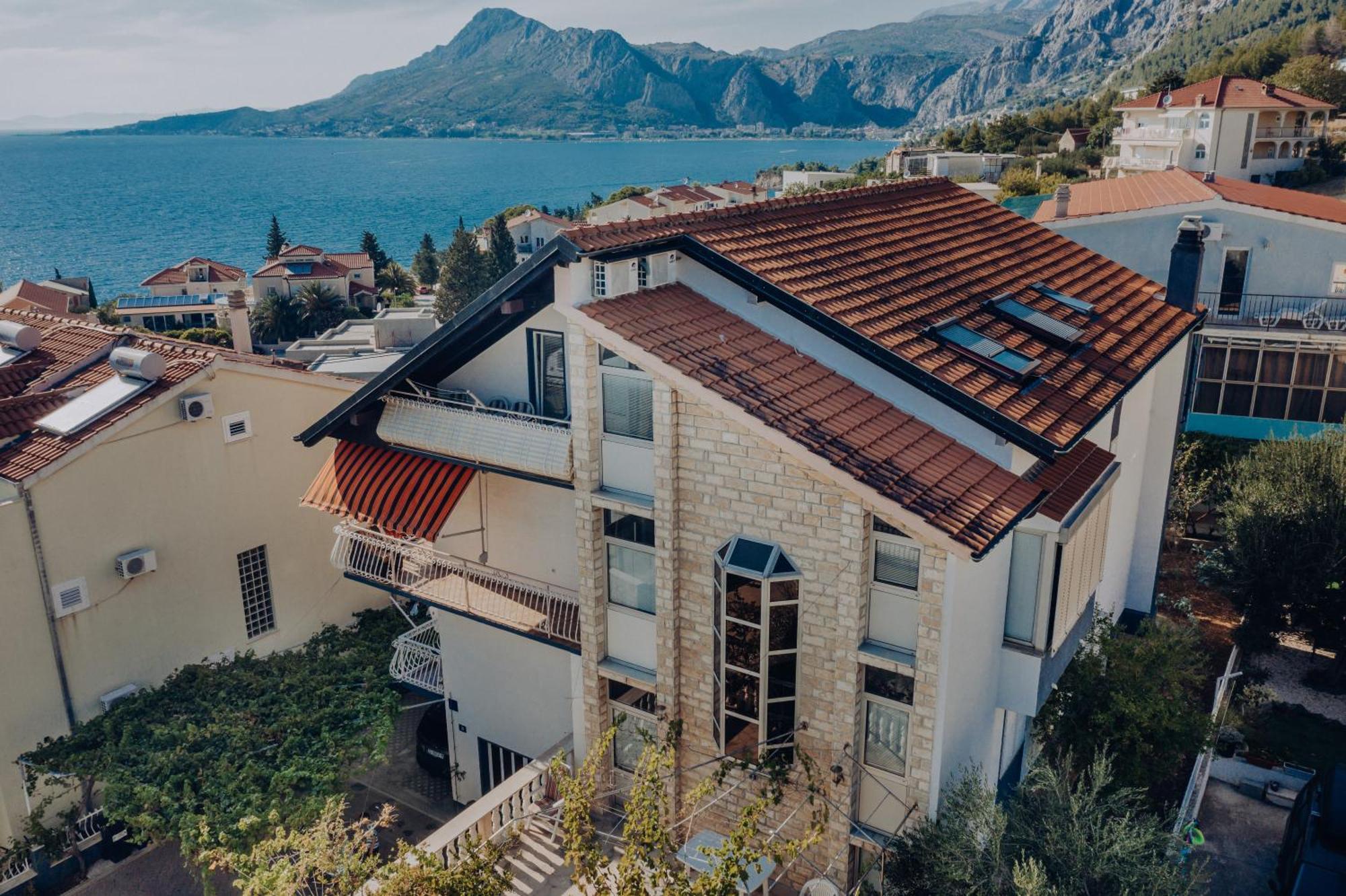 Apartmani Miljak Omis Omiš Exterior foto