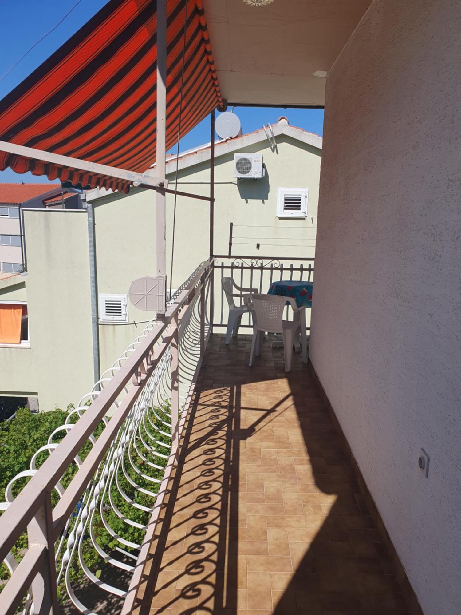Apartmani Miljak Omis Omiš Quarto foto