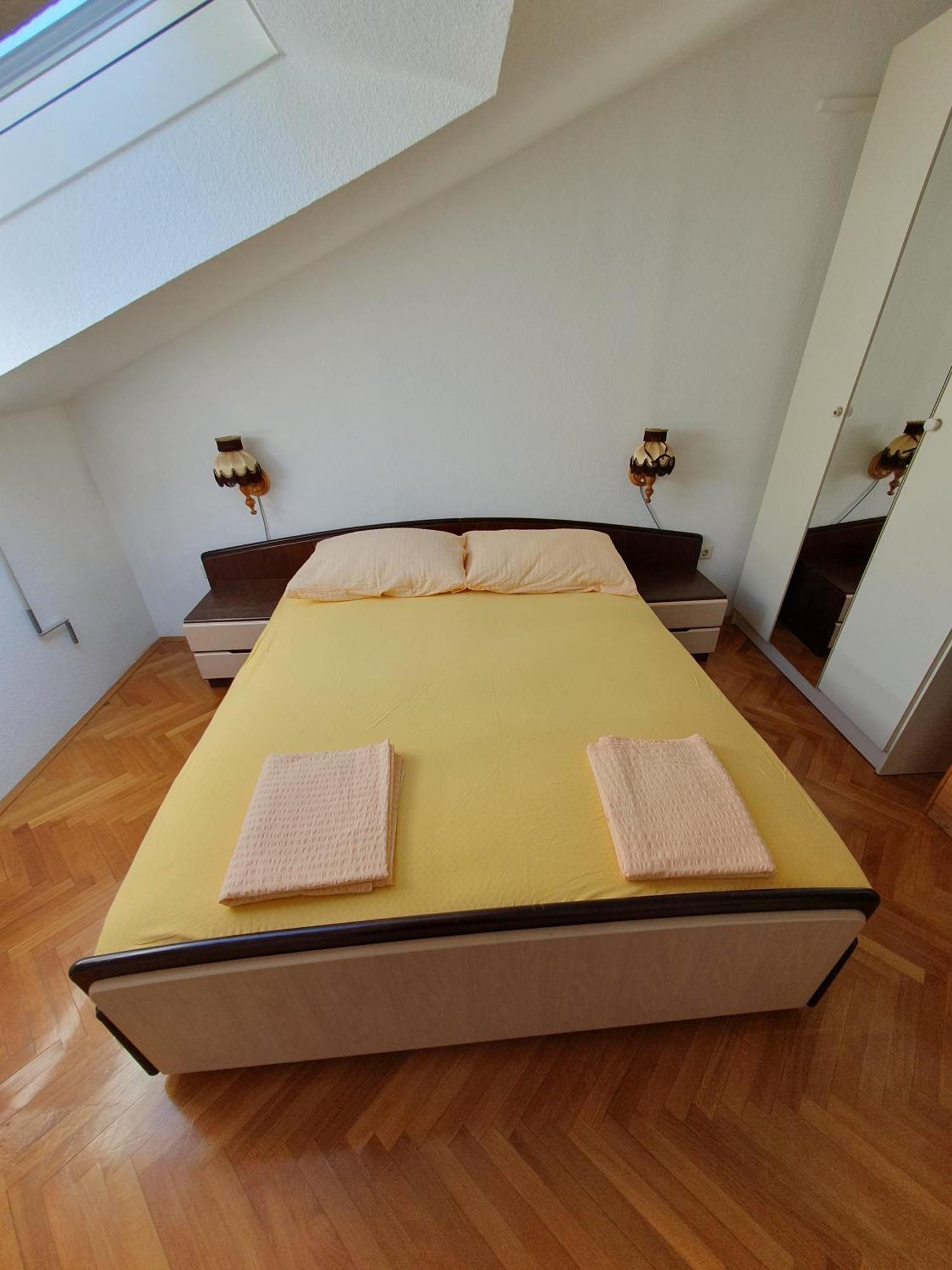Apartmani Miljak Omis Omiš Quarto foto